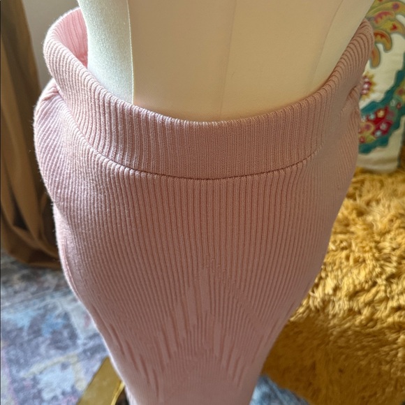 ASOS Pink Knit Set with bell sleeves - Picture 7 of 7